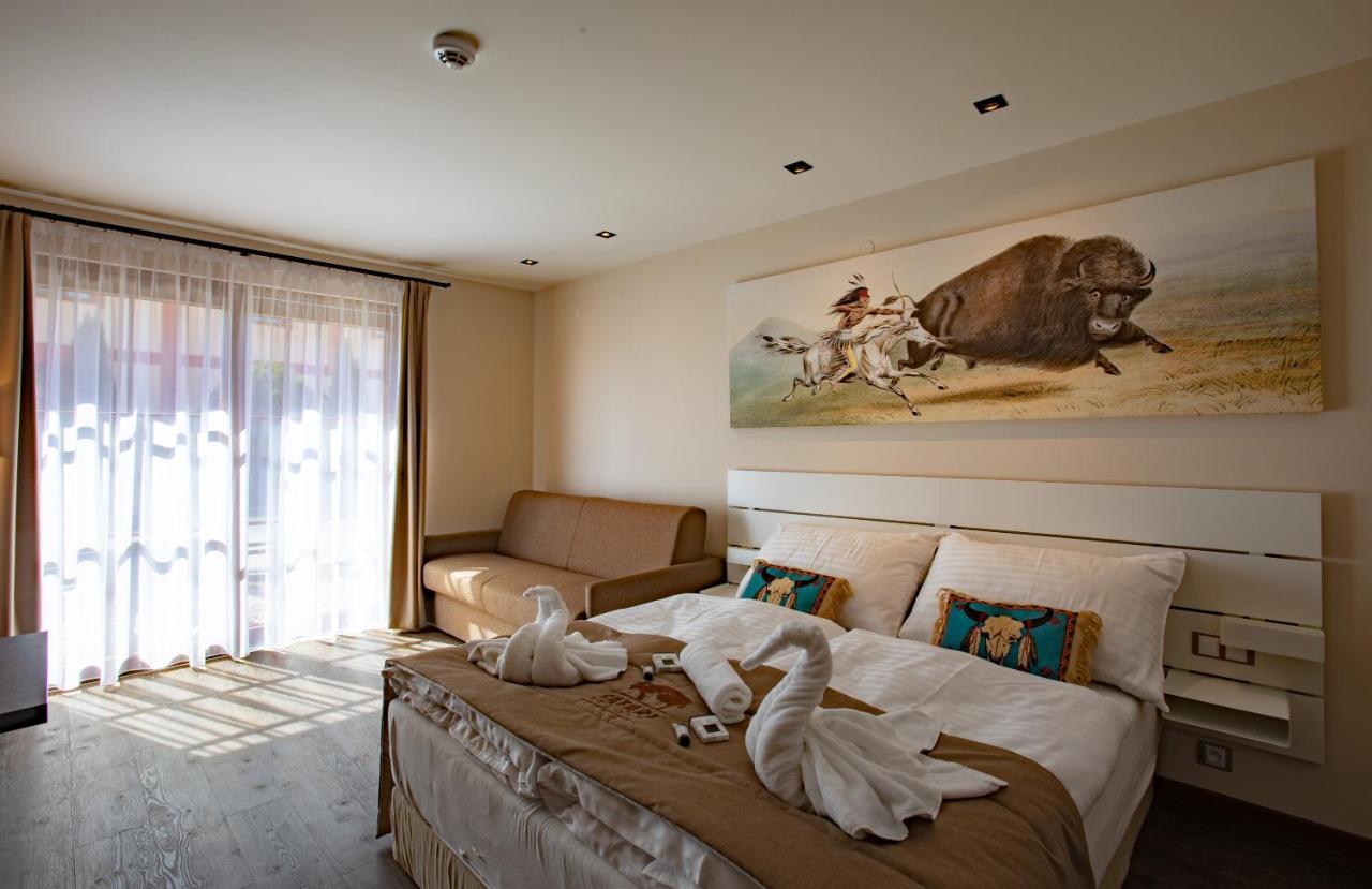 Borovany  Residence Safari Resort - Bison Lodge מראה חיצוני תמונה